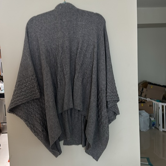 Anna Kay wrap - Picture 3 of 4